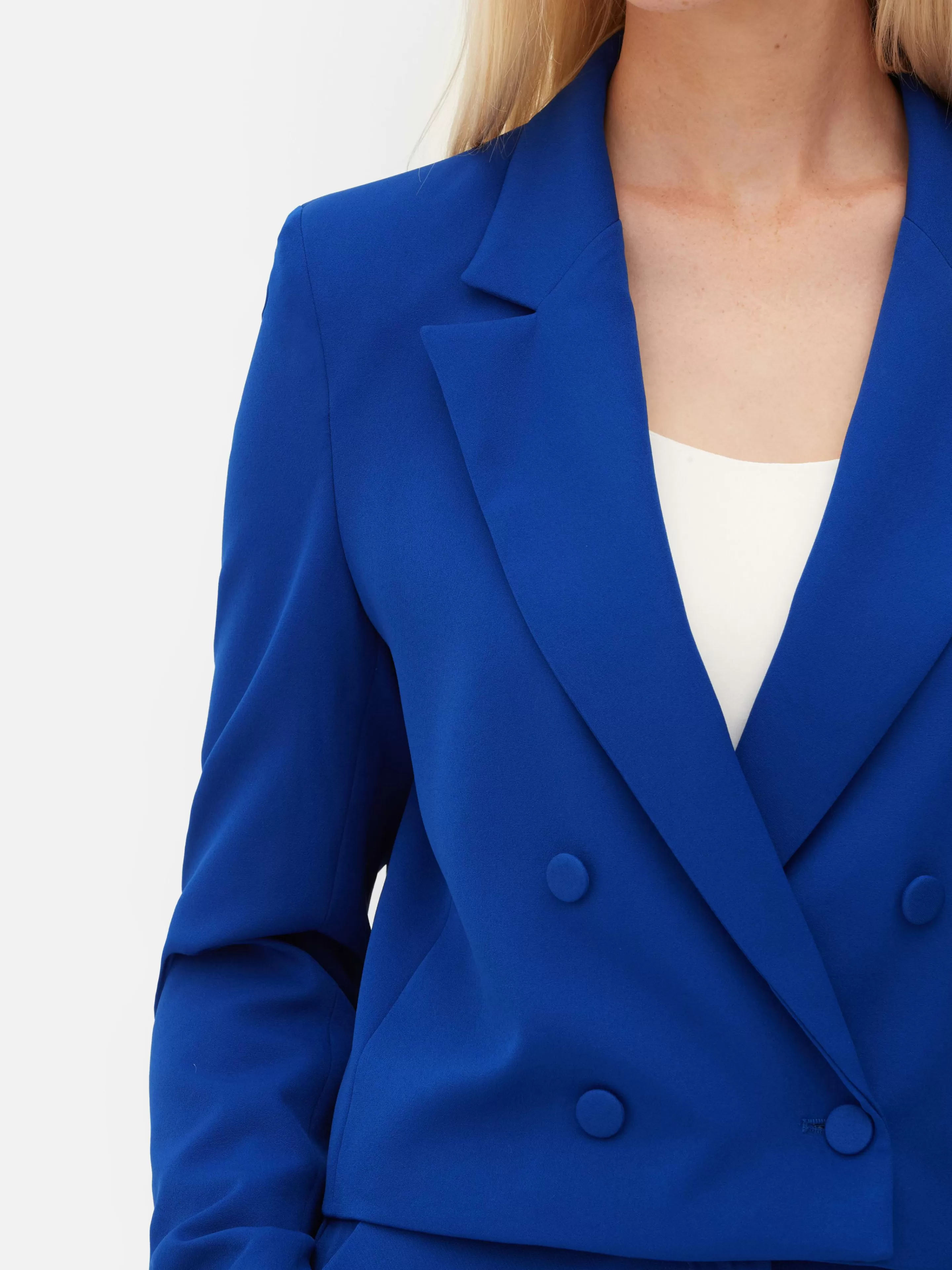 americana_corta_combinable_de_doble_botonadura_3.webp Mujer Primark Blazers | Americana Corta Combinable De Doble Botonadura