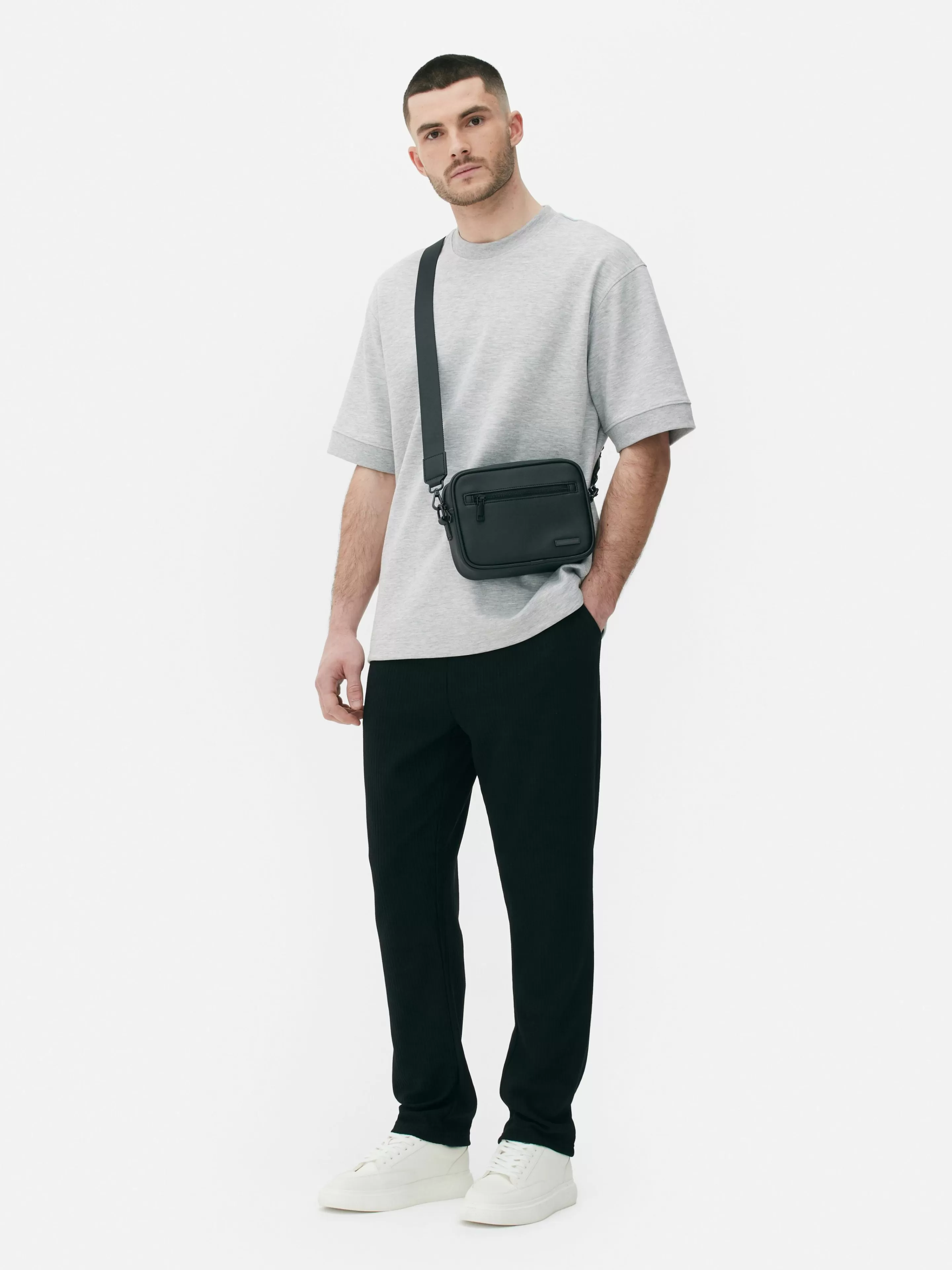 Hombre Primark Tops Y Camisetas | Camiseta De Manga Corta Y Cuello Redondo De Kem