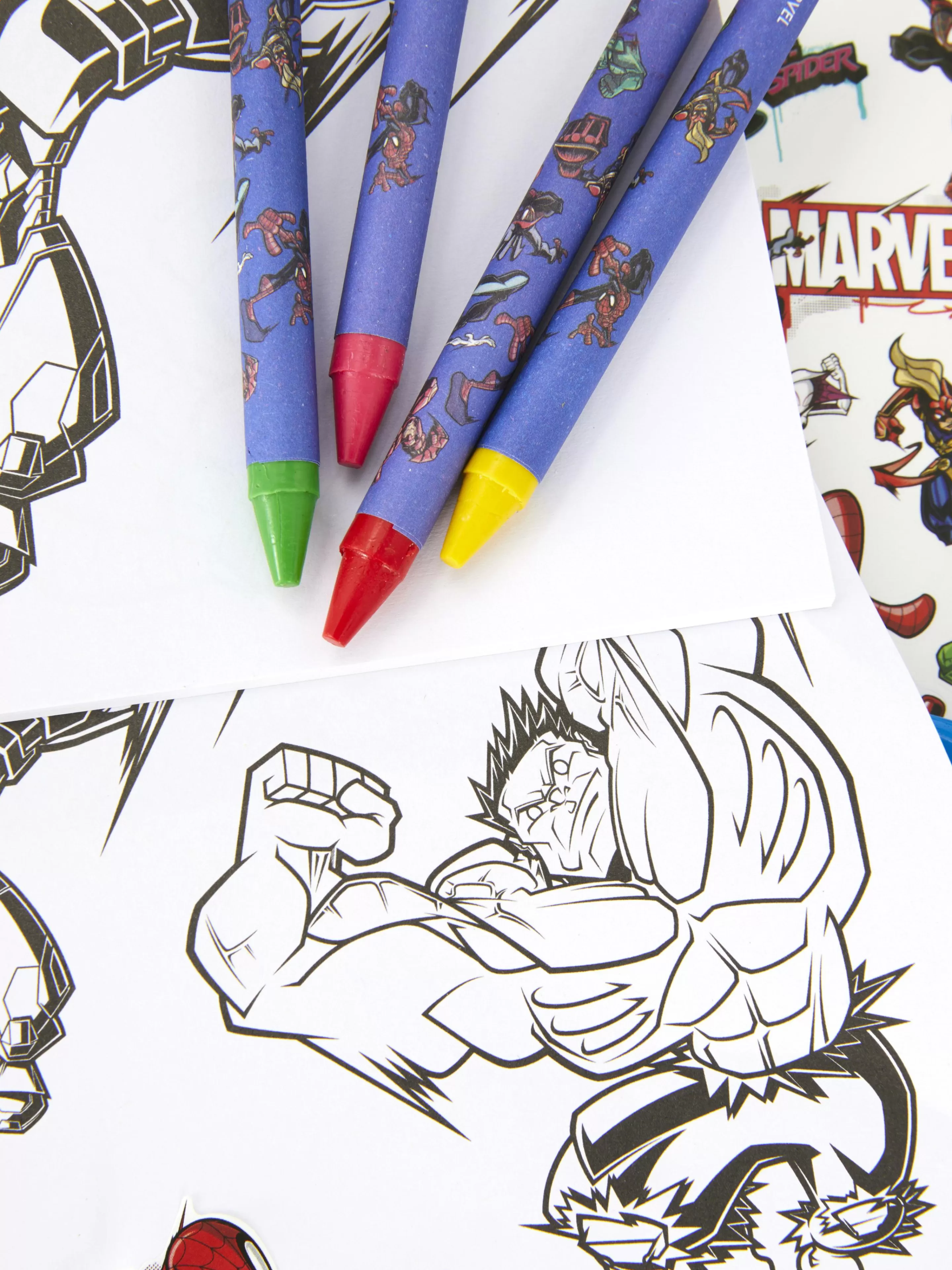 Niños Primark Manualidades | Juego Para Colorear De Los Vengadores De Marvel