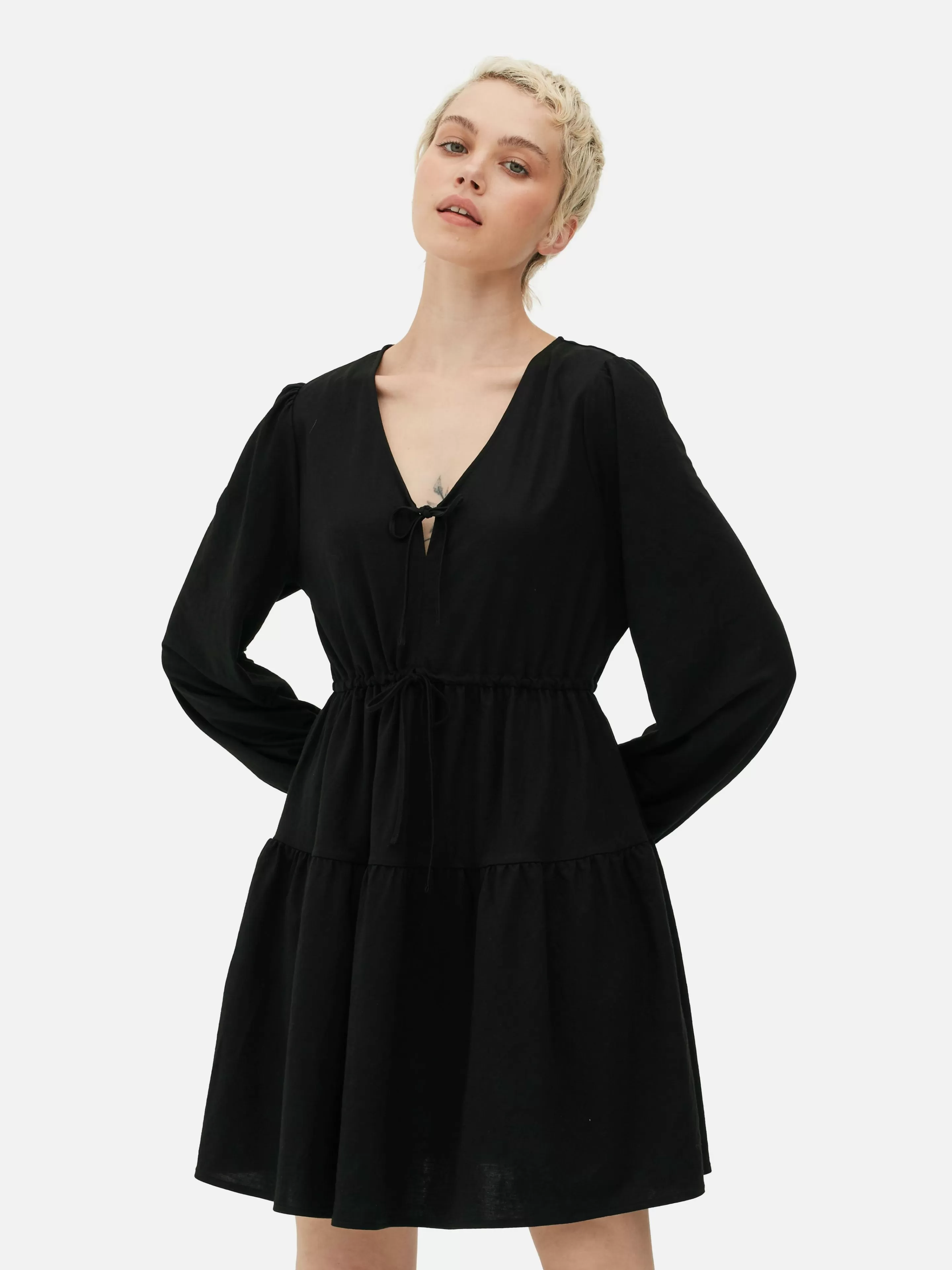 Mujer Primark Vestidos | Vestido Corto Con Vuelo, Cuello De Pico Y Lazada
