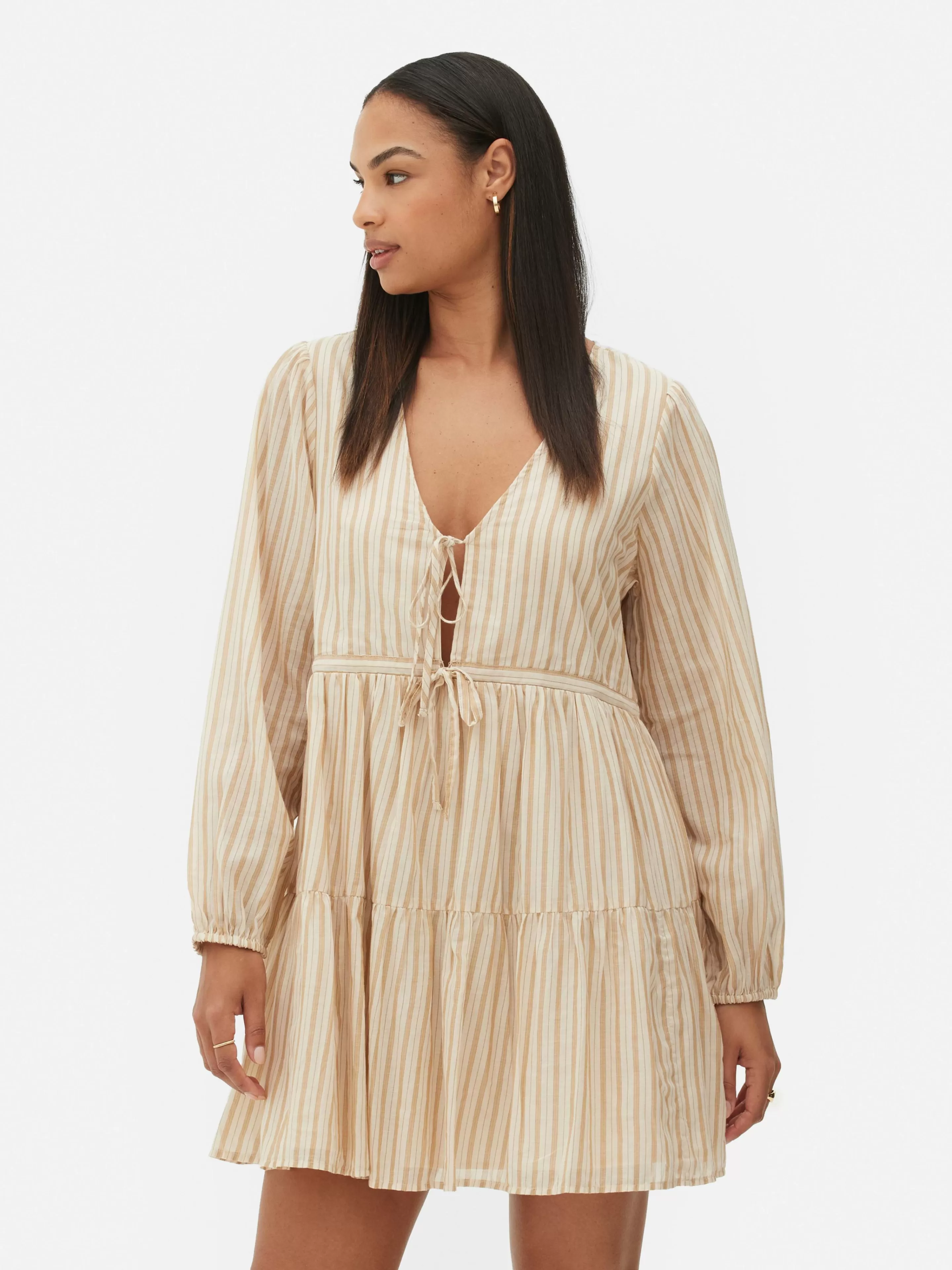 Mujer Primark Vestidos | Vestido Corto Con Vuelo Y Lazada Delantera